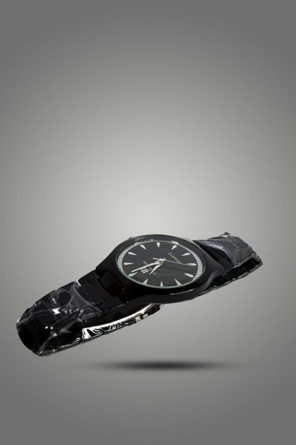 Elegant Black  Quartz Watch